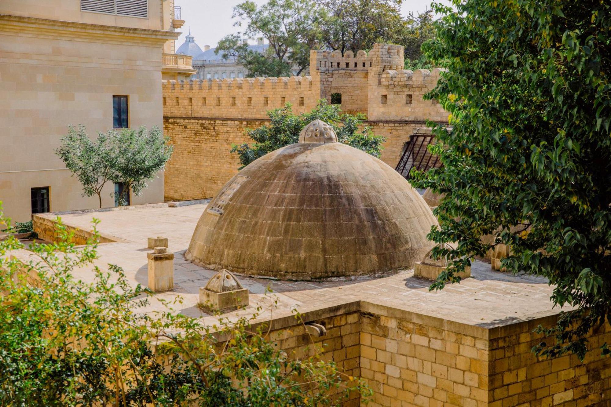 Royal Antique Boutique Hotel Baku Exterior photo